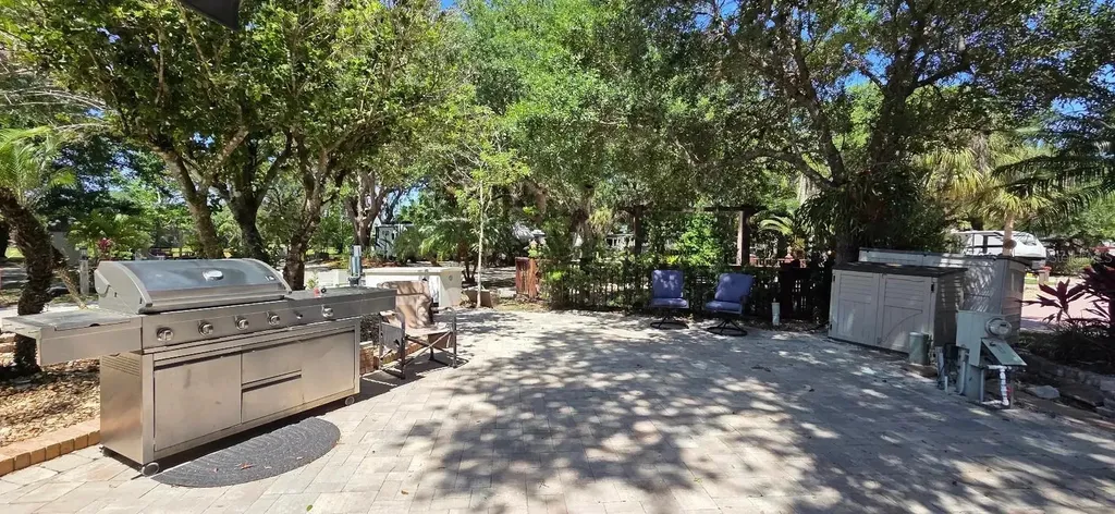 185 Appaloosa Trail River Ranch FL 33867