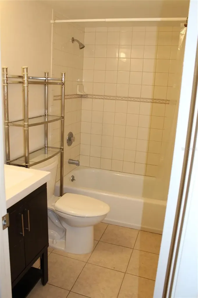 3294 S Semoran Boulevard Orlando FL 32822