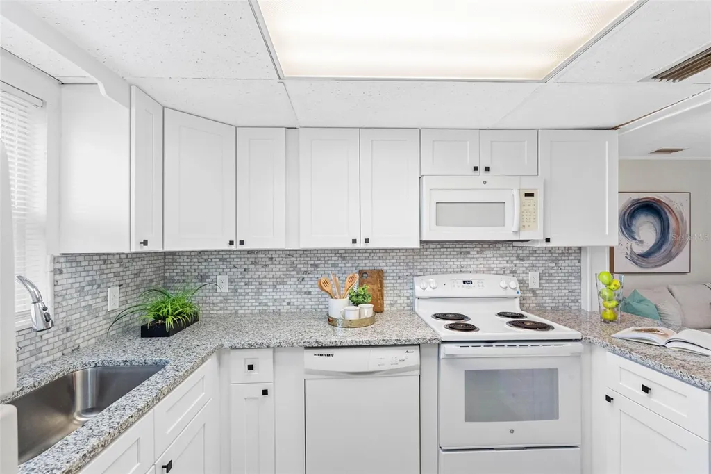 72 Lake Shore Drive Palm Harbor FL 34684