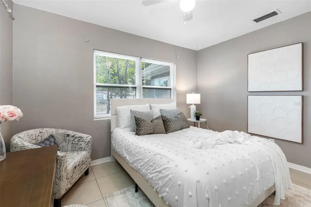 72 Lake Shore Drive Palm Harbor FL 34684