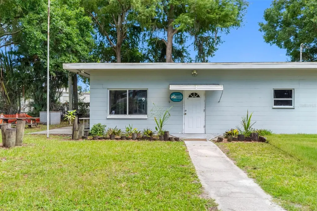 72 Lake Shore Drive Palm Harbor FL 34684