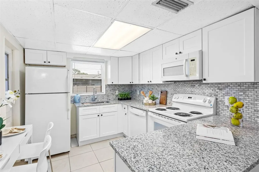 72 Lake Shore Drive Palm Harbor FL 34684