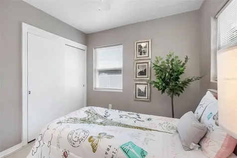 72 Lake Shore Drive Palm Harbor FL 34684