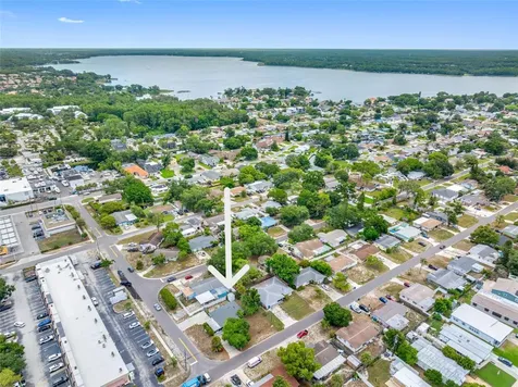 72 Lake Shore Drive Palm Harbor FL 34684