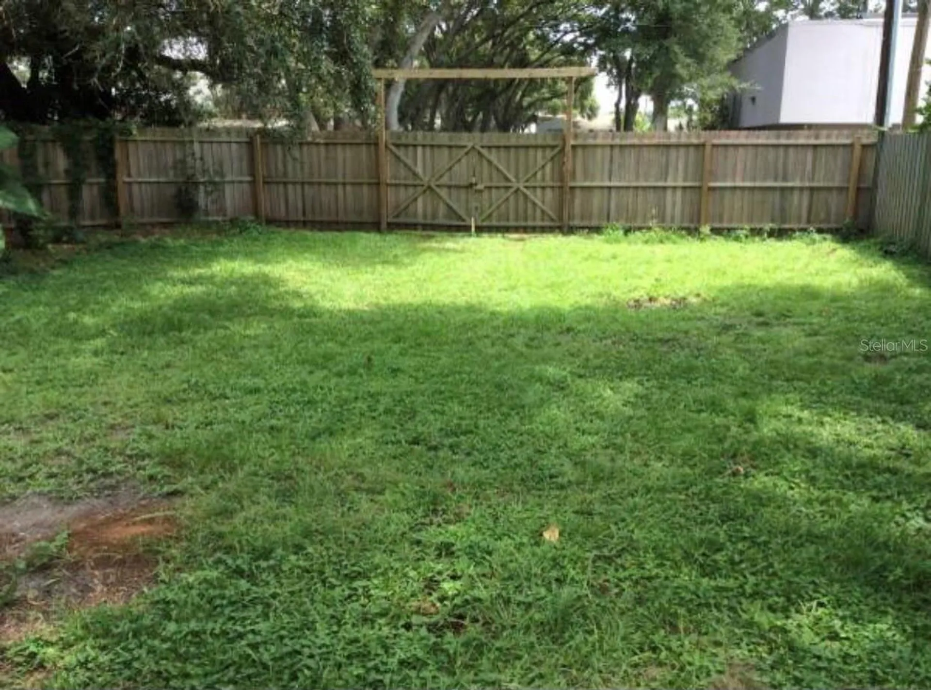 5744 2nd Avenue N St Petersburg FL 33710