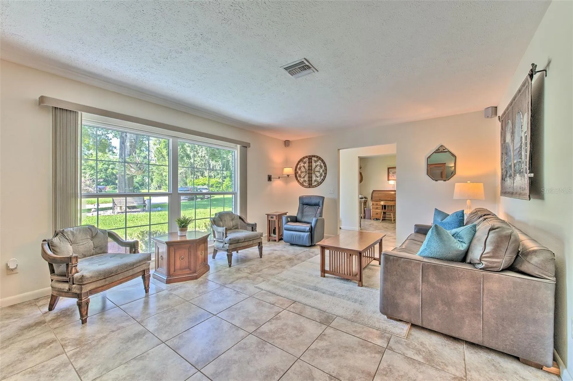 1712 Sakura Drive Valrico FL 33596