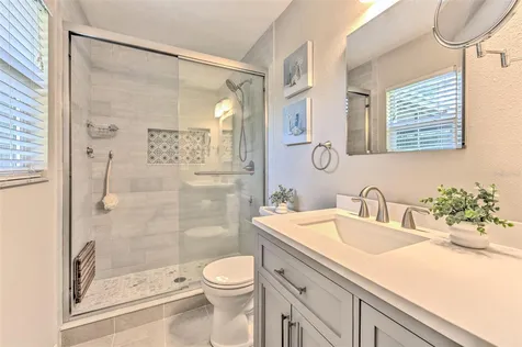 1712 Sakura Drive Valrico FL 33596