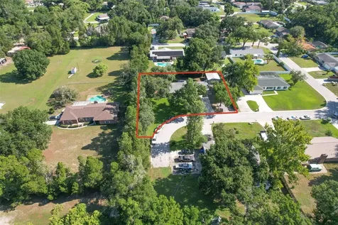 1712 Sakura Drive Valrico FL 33596