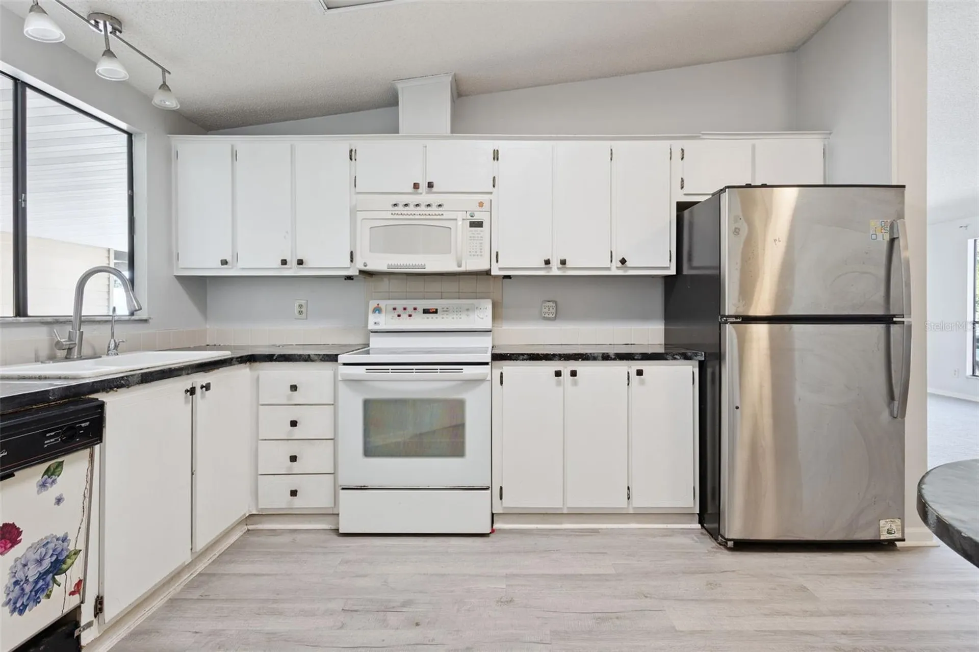 1787 W Schwartz Boulevard Lady Lake FL 32159