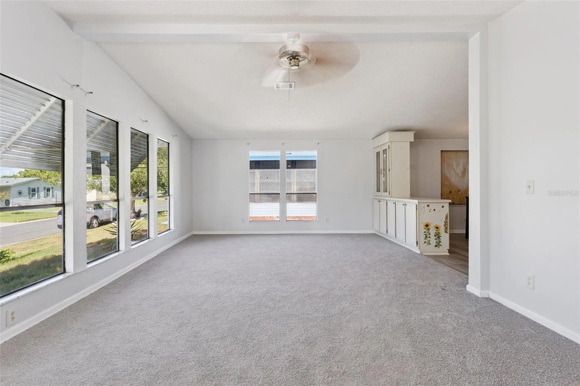 1787 W Schwartz Boulevard Lady Lake FL 32159