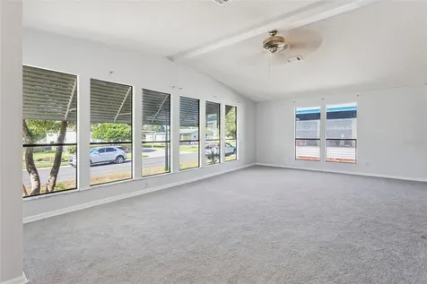 1787 W Schwartz Boulevard Lady Lake FL 32159