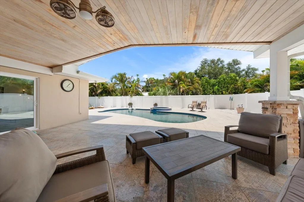 1320 Golf View Drive Belleair FL 33756