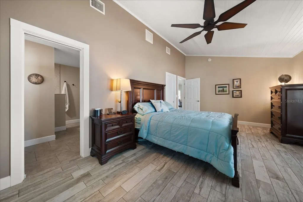 1320 Golf View Drive Belleair FL 33756