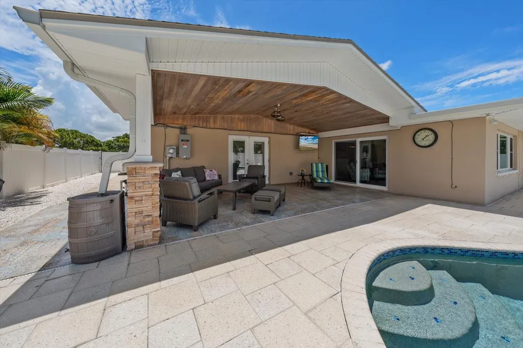 1320 Golf View Drive Belleair FL 33756
