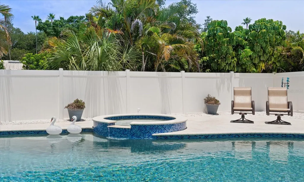 1320 Golf View Drive Belleair FL 33756