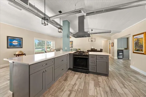1320 Golf View Drive Belleair FL 33756