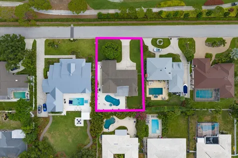 1320 Golf View Drive Belleair FL 33756