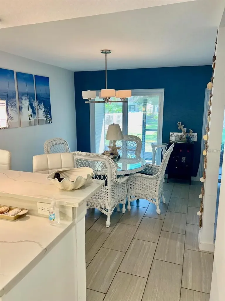 6301 Manatee Avenue W Bradenton FL 34209