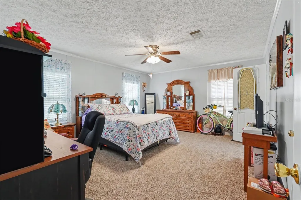 8043 Tower Street Brooksville FL 34613