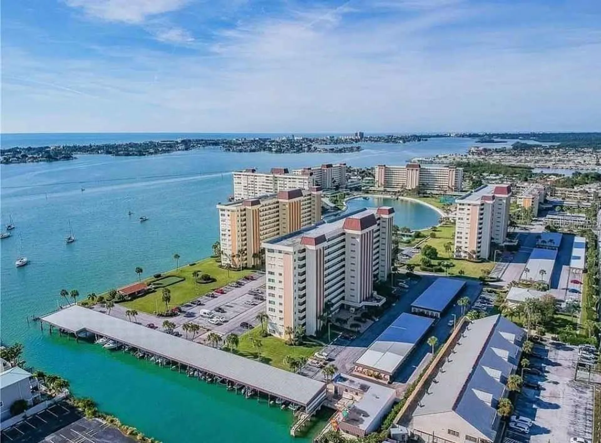 4550 Cove Circle St Petersburg FL 33708
