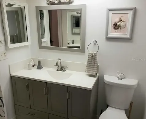 4550 Cove Circle St Petersburg FL 33708