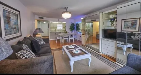 4550 Cove Circle St Petersburg FL 33708