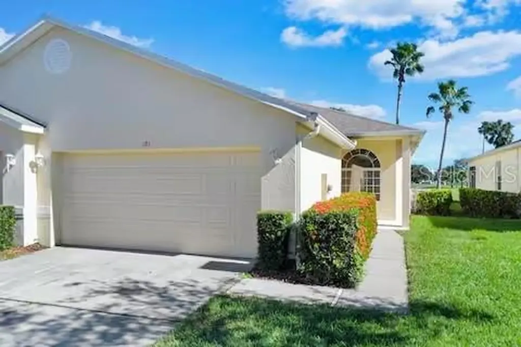 191 Club Villas Lane Kissimmee FL 34744