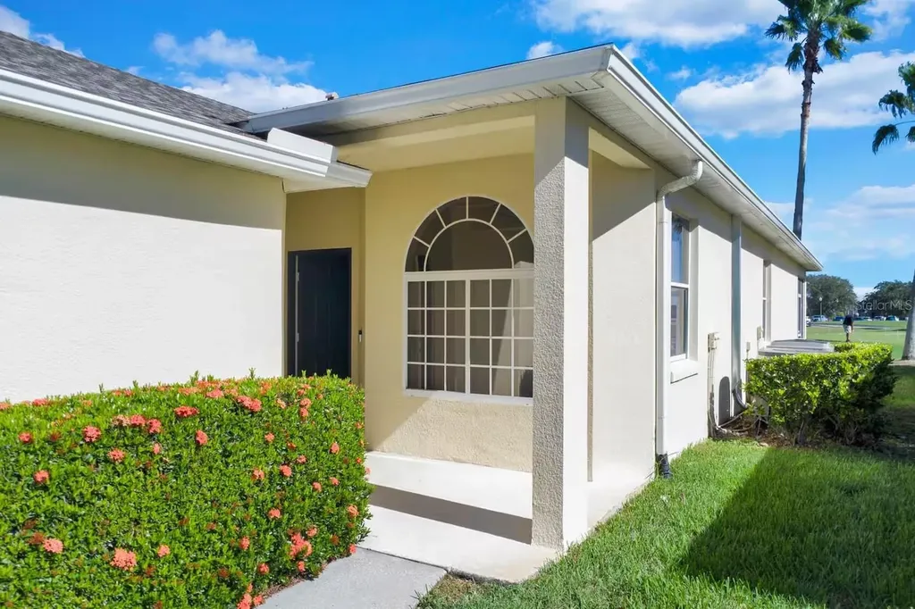 191 Club Villas Lane Kissimmee FL 34744
