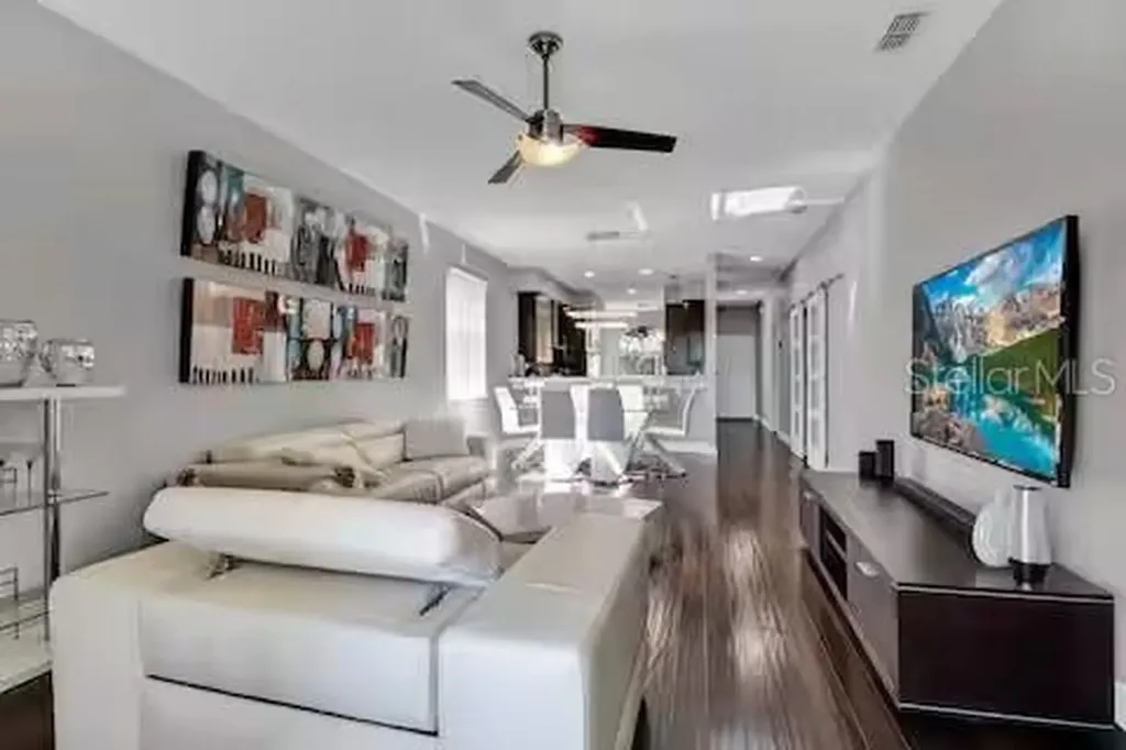 191 Club Villas Lane Kissimmee FL 34744