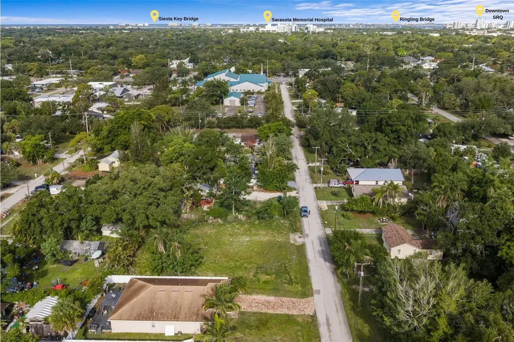 2930 Hawthorne Street Sarasota FL 34239