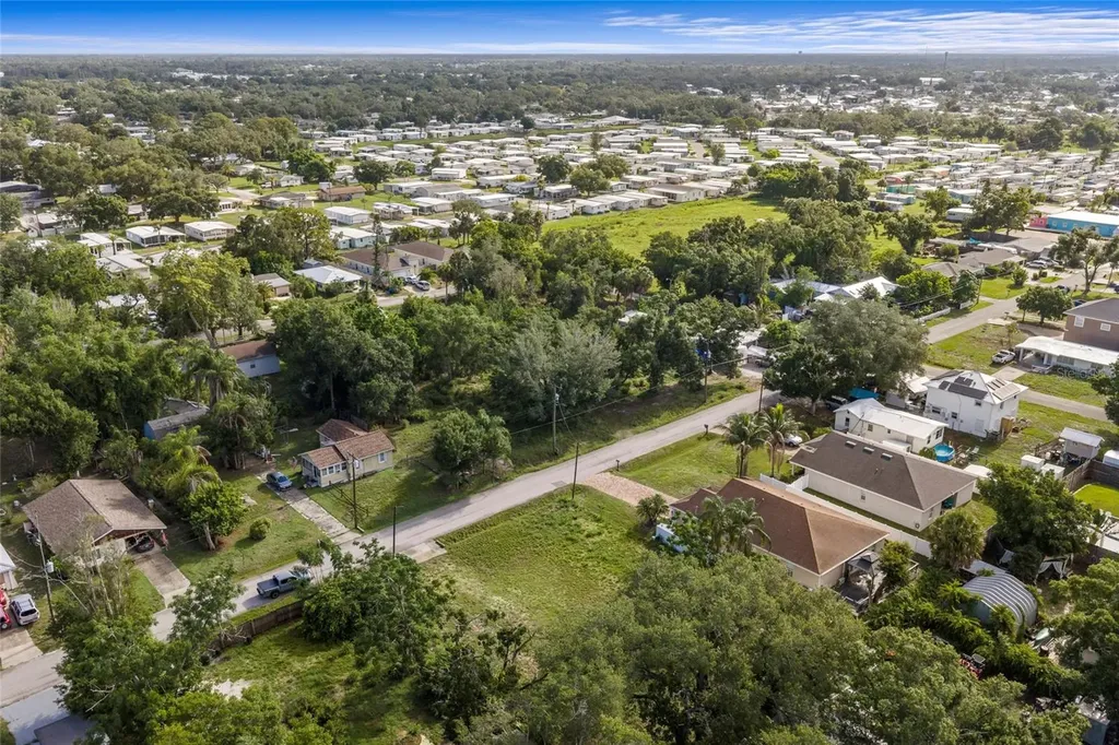2930 Hawthorne Street Sarasota FL 34239