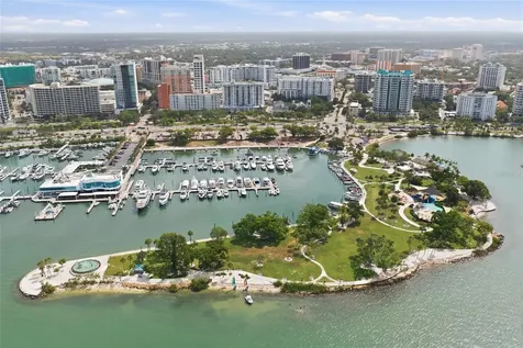 2930 Hawthorne Street Sarasota FL 34239