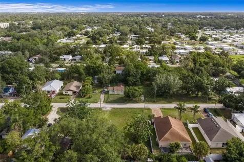 2930 Hawthorne Street Sarasota FL 34239