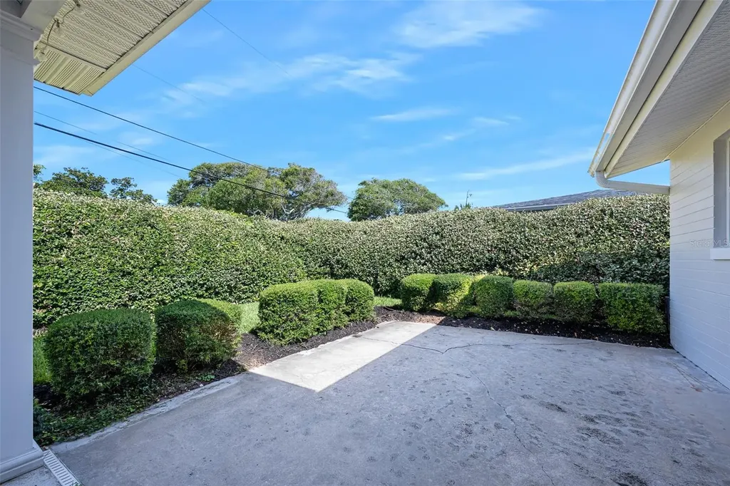 240 Oak Drive Ormond Beach FL 32176