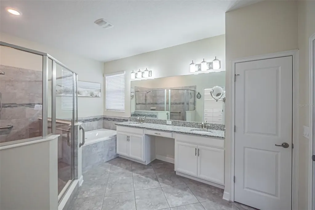10174 Lovegrass Lane Orlando FL 32832