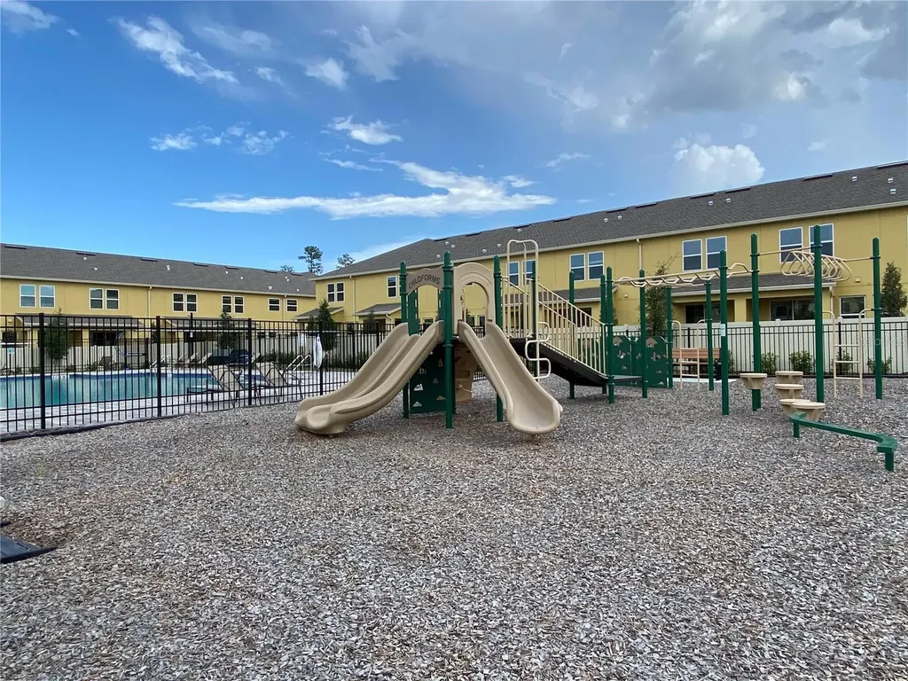 10010 Red Eagle Drive Orlando FL 32825