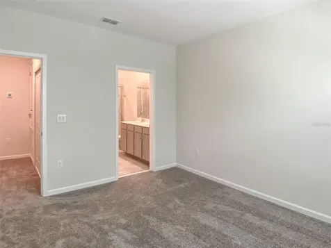 10010 Red Eagle Drive Orlando FL 32825