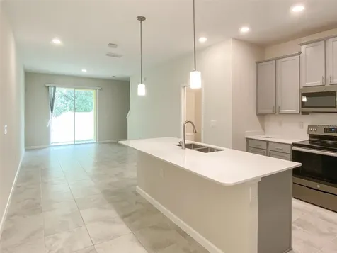 10010 Red Eagle Drive Orlando FL 32825