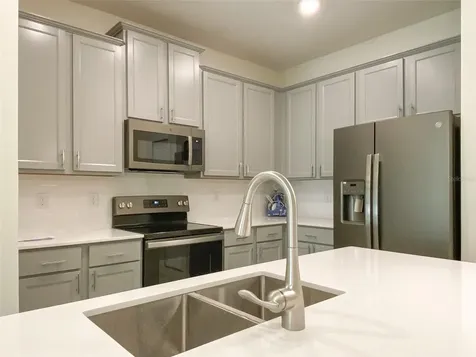 10010 Red Eagle Drive Orlando FL 32825