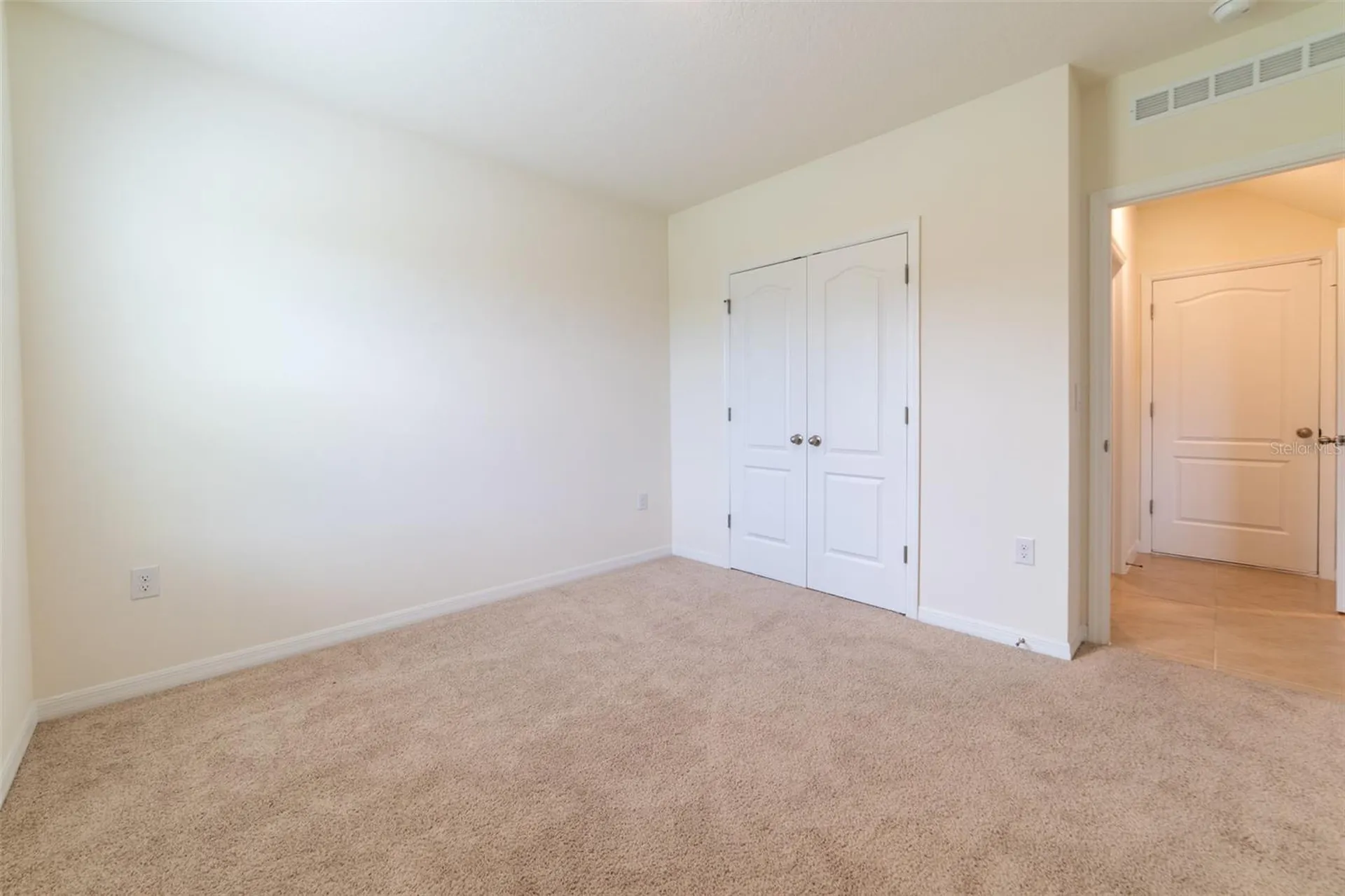 2695 House Finch Road Harmony FL 34773