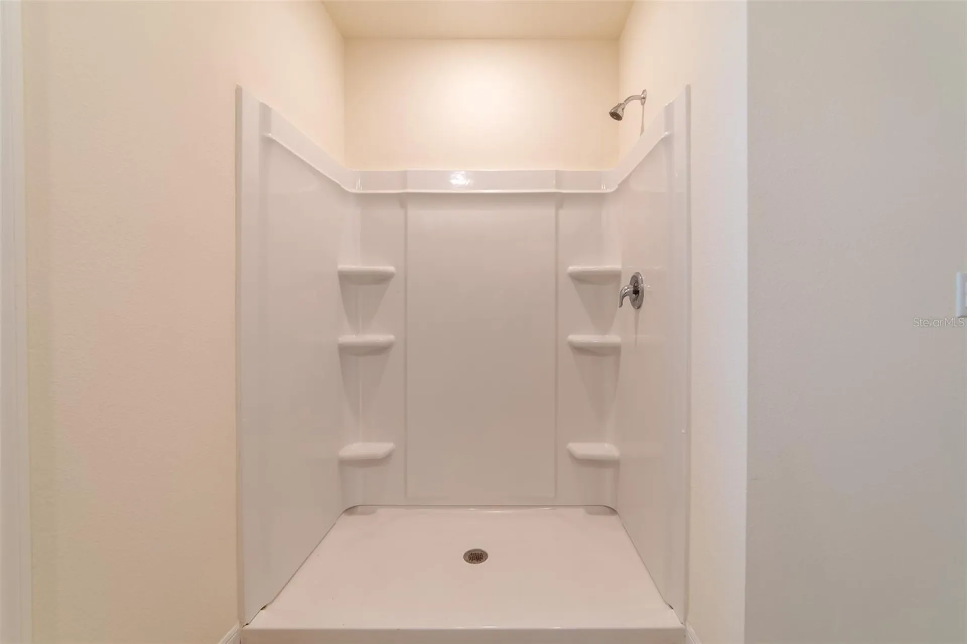 2695 House Finch Road Harmony FL 34773