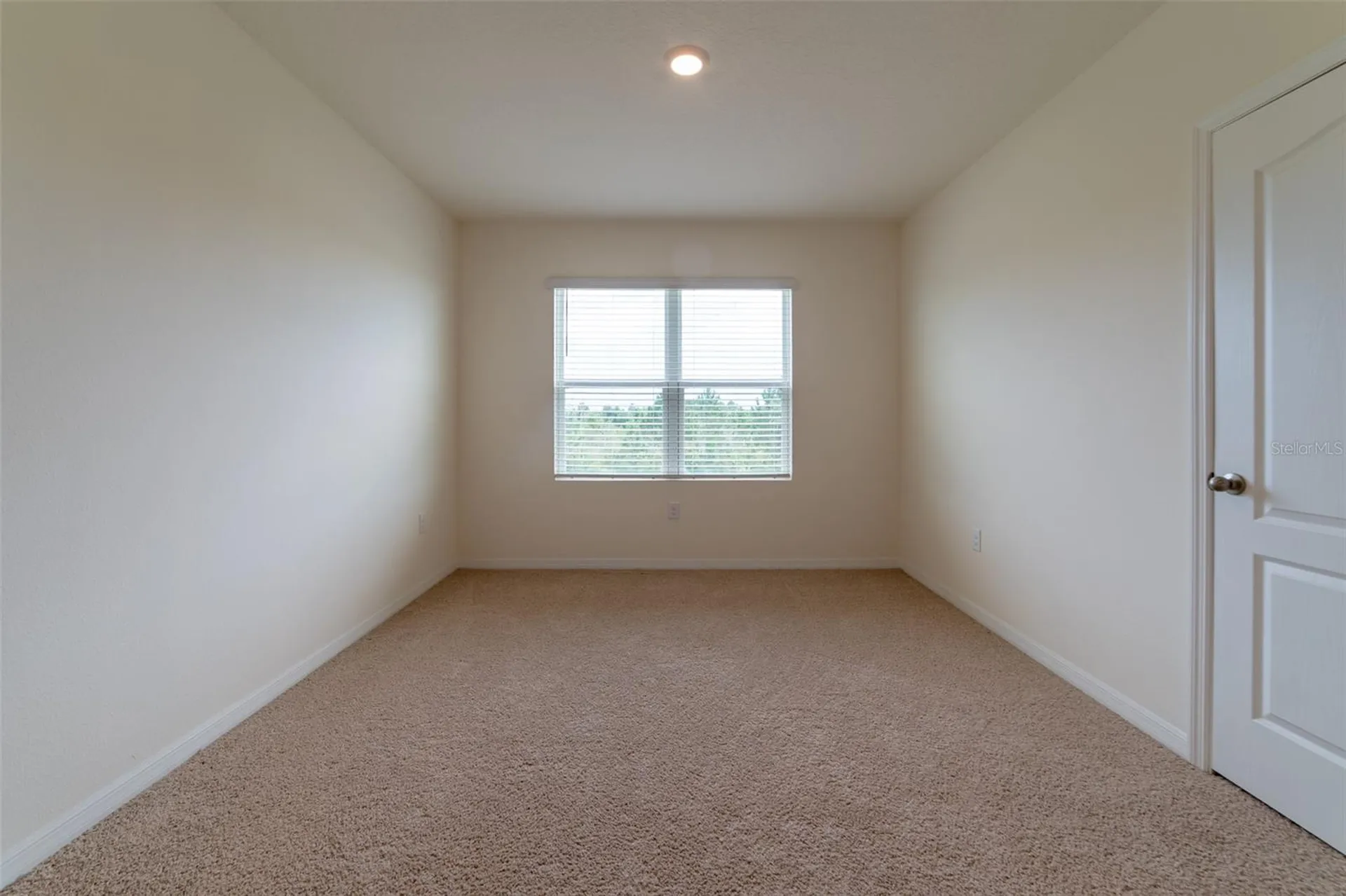 2695 House Finch Road Harmony FL 34773