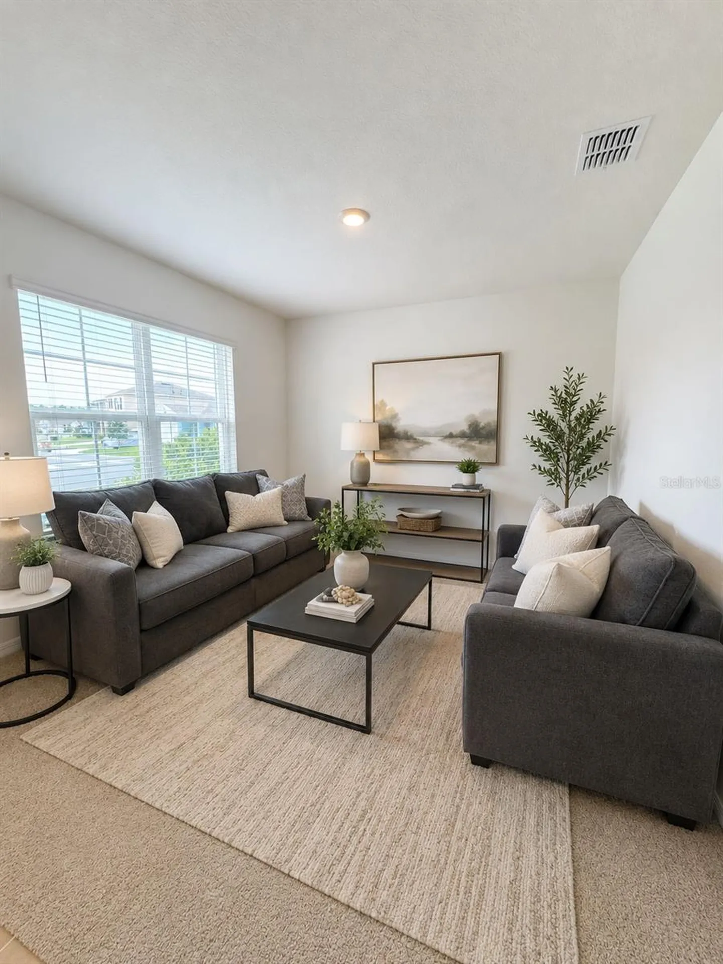 2695 House Finch Road Harmony FL 34773