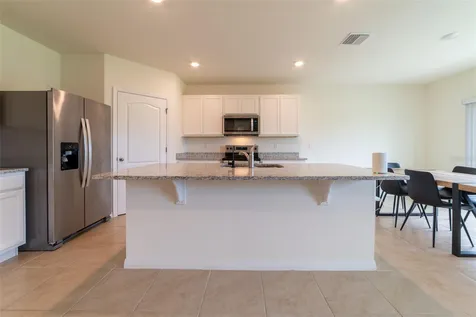 2695 House Finch Road Harmony FL 34773
