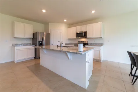 2695 House Finch Road Harmony FL 34773