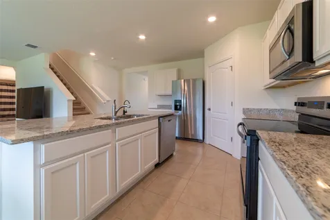2695 House Finch Road Harmony FL 34773