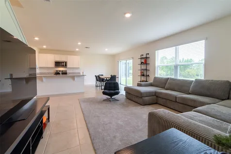 2695 House Finch Road Harmony FL 34773