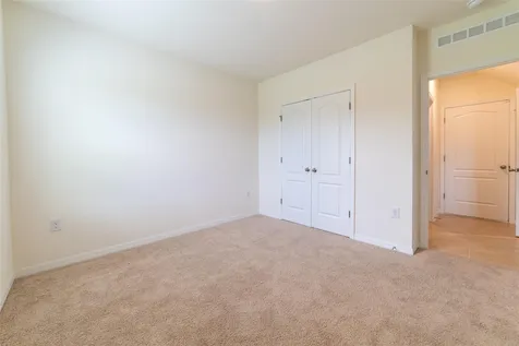 2695 House Finch Road Harmony FL 34773
