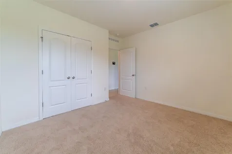 2695 House Finch Road Harmony FL 34773