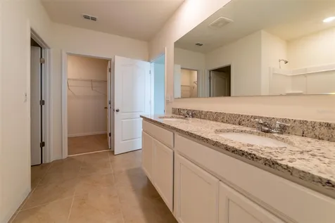 2695 House Finch Road Harmony FL 34773